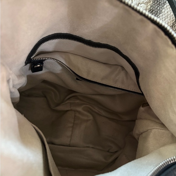 Jimmy Choo Sleek Black Shoulder Bag - Picture 5 of 6